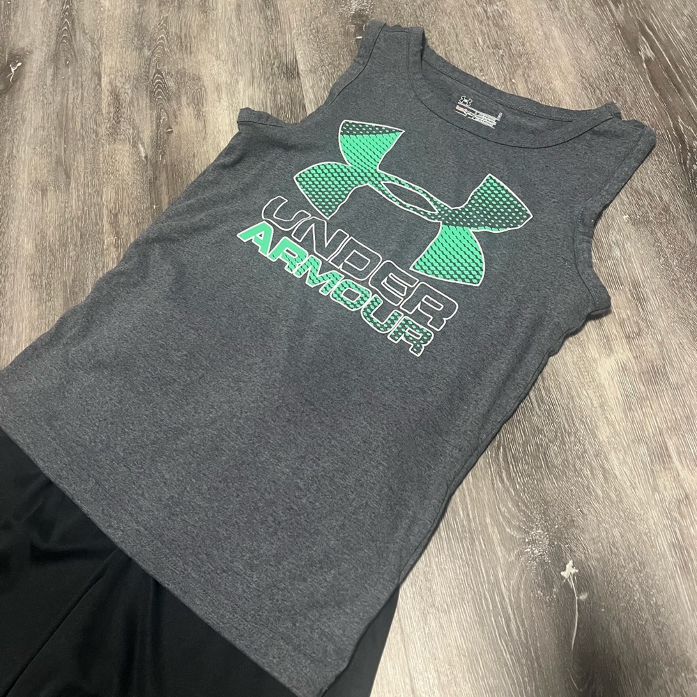 Boys Under Armour set